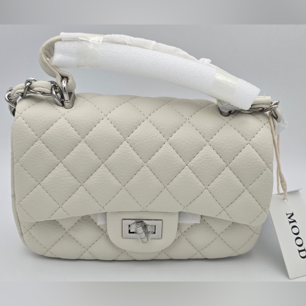 Elegant Cream Quilted Handbag